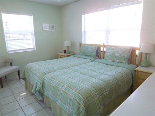 Parker Manor Resort เคลียร์วอเตอร์บีช ภายนอก รูปภาพ